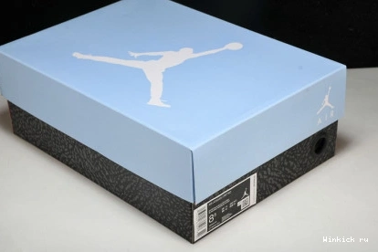 3 WHITE RETRO AIR JORDAN “UNC” 0823